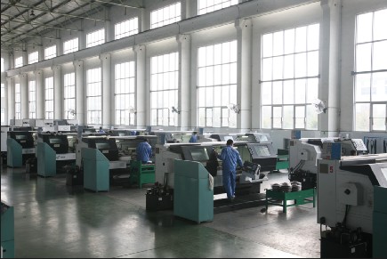 方圓集團2011年數(shù)控車工與電焊工員工技能大賽成功舉辦，助力工程機械行業(yè)技能提升